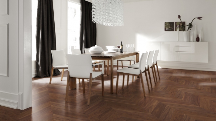 Parchet stratificat MULTIflor American Walnut NATURA