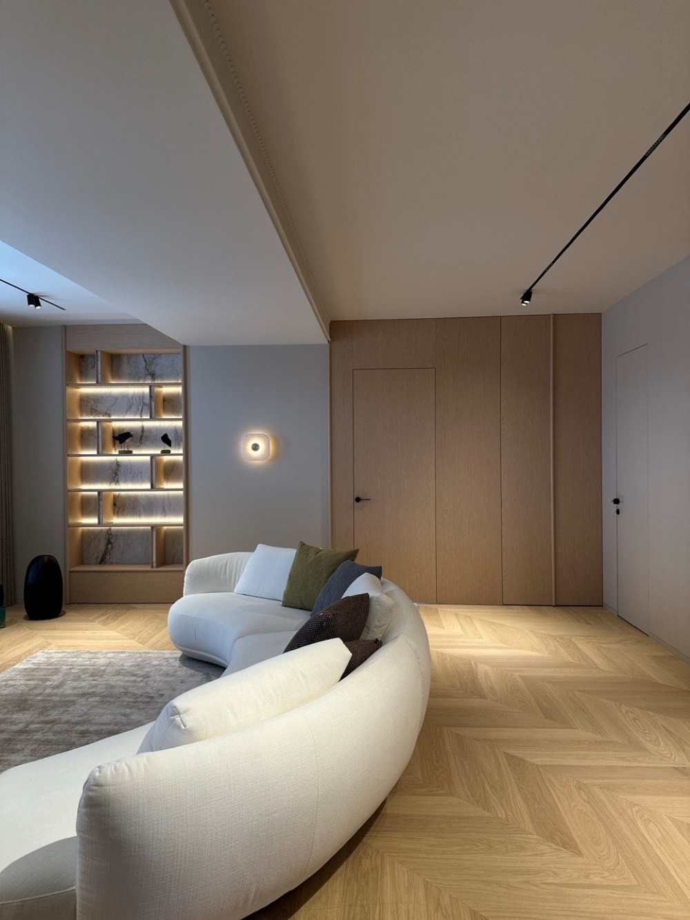 Apartamente, Eminescu 2